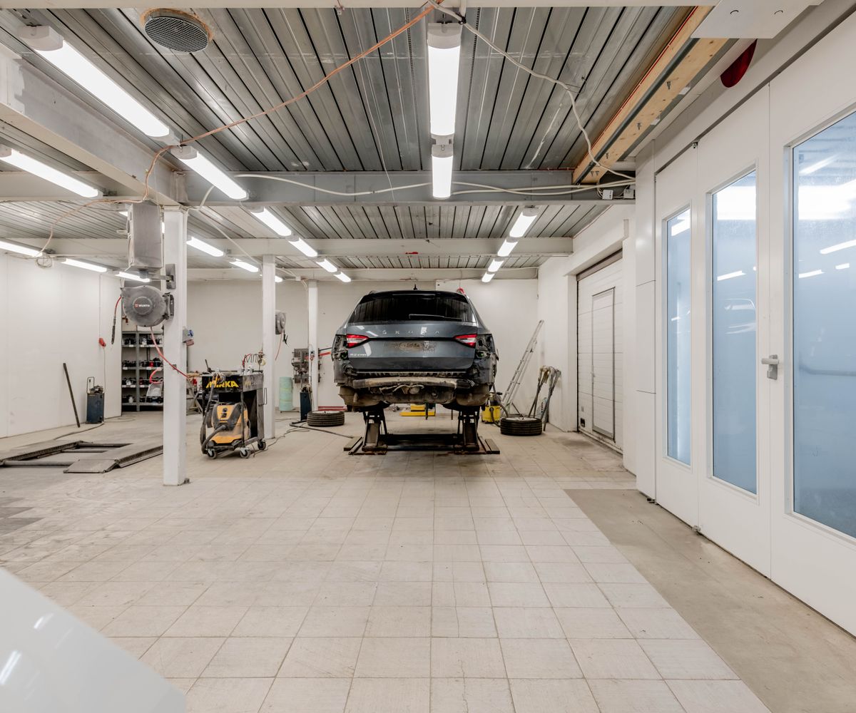 Clean, modern McCoy Enterprises auto repair shop interior in Orlando, FL